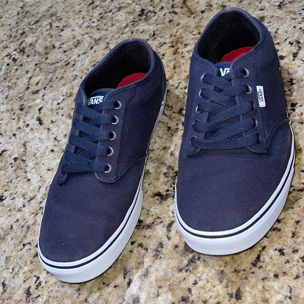 Vans - Picture 8 of 9
